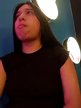 VioletaBliss1 online show from November 11, 2025, 2:28 am