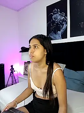 VioletaBliss1 online show from October 21, 2025, 12:04 pm