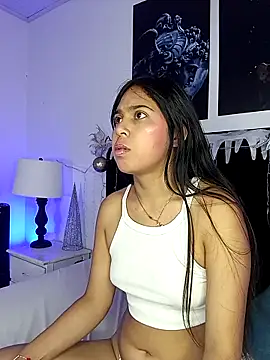 VioletaBliss1 online show from December 17, 2025, 11:59 am