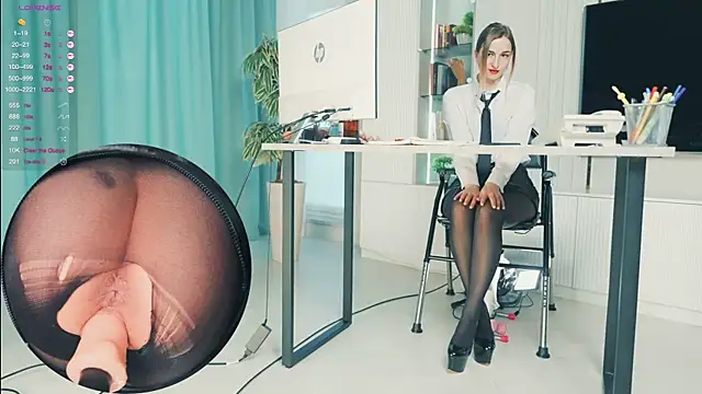 Snapshot of milahouston chatting on November 29, 2025, 7:19 am milahouston online show from November 29, 2025, 7:19 am