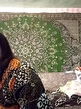 CrystalLime6411 online show from January 7, 2026, 12:43 pm