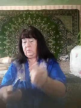 Snapshot of CrystalLime6411 chatting on November 5, 2025, 6:38 am CrystalLime6411 online show from November 5, 2025, 6:38 am