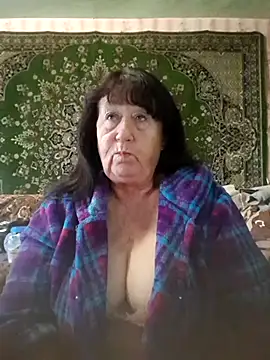 Snapshot of CrystalLime6411 chatting on October 14, 2025, 11:11 am CrystalLime6411 online show from October 14, 2025, 11:11 am