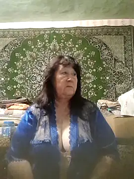 Snapshot of CrystalLime6411 chatting on November 18, 2025, 6:22 pm CrystalLime6411 online show from November 18, 2025, 6:22 pm