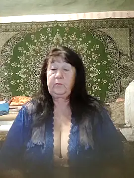 Snapshot of CrystalLime6411 chatting on November 11, 2025, 6:14 pm CrystalLime6411 online show from November 11, 2025, 6:14 pm