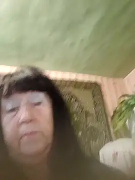 Snapshot of CrystalLime6411 chatting on November 2, 2025, 6:18 am CrystalLime6411 online show from November 2, 2025, 6:18 am