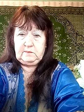 Snapshot of CrystalLime6411 chatting on March 1, 2026, 7:19 am CrystalLime6411 online show from March 1, 2026, 7:19 am