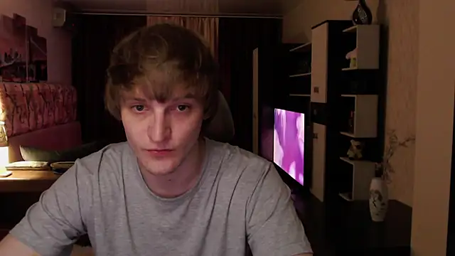 Playersuperstar online show from November 13, 2025, 5:06 pm