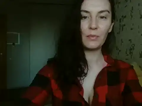 KatalinaQE online show from September 17, 2025, 6:15 am