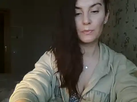 KatalinaQE online show from November 15, 2025, 6:06 am