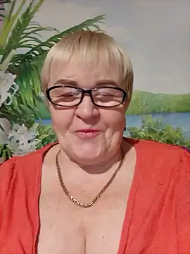 VioletSweet5566 online show from November 10, 2025, 8:14 pm