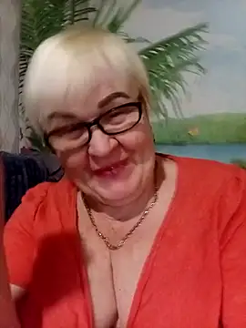 VioletSweet5566 online show from February 7, 2026, 6:32 am