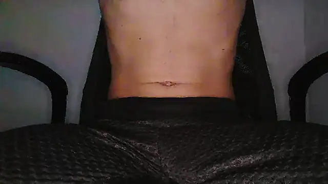 H0rnyCutie online show from November 24, 2025, 2:00 am