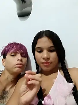 Snapshot of Little-Pussy-Sweet chatting on September 19, 2025, 3:54 am Little-Pussy-Sweet online show from September 19, 2025, 3:54 am
