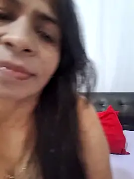 floresblancas online show from December 14, 2025, 4:56 pm