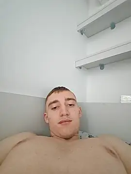 Snapshot of ASL70 chatting on October 28, 2025, 1:32 pm ASL70 online show from October 28, 2025, 1:32 pm