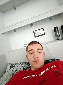 Snapshot of ASL70 chatting on October 7, 2025, 10:16 am ASL70 online show from October 7, 2025, 10:16 am