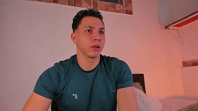 max valiant1 online show from October 8, 2025, 4:14 am