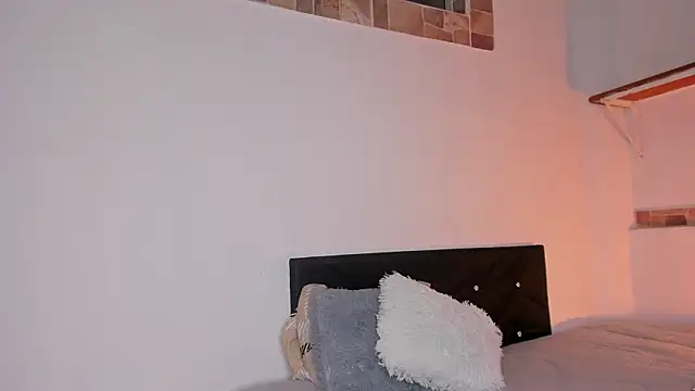 max valiant1 online show from September 13, 2025, 11:38 pm