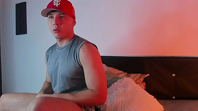 max valiant1 online show from September 22, 2025, 3:45 am