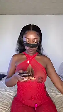  foreigntitts online show from November 19, 2025, 5:13 pm