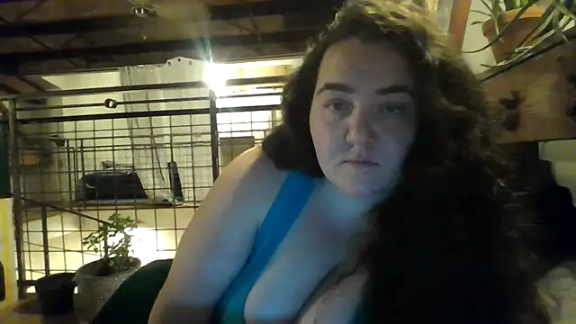 Snapshot of RoseNherThorns chatting on November 24, 2025, 2:11 am RoseNherThorns online show from November 24, 2025, 2:11 am