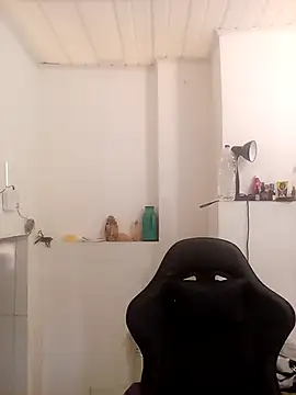 moreno25centimetro online show from September 19, 2025, 1:48 pm