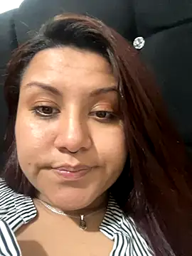 naomy26 online show from October 9, 2025, 5:08 am