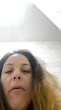 bibi perigoBr online show from October 8, 2025, 2:24 am