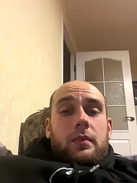 LuckyGirlfriends online show from October 19, 2025, 7:16 pm