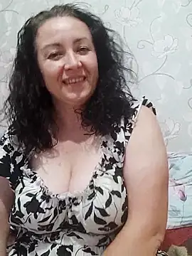 Velvet3451 online show from September 10, 2025, 4:28 pm