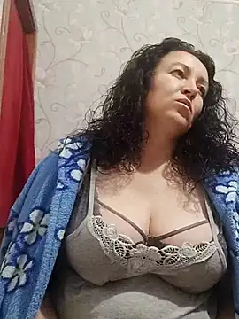 Velvet3451 online show from October 2, 2025, 5:16 pm