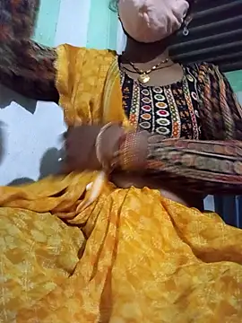 MISS LOVE 001 online show from October 2, 2025, 3:59 pm