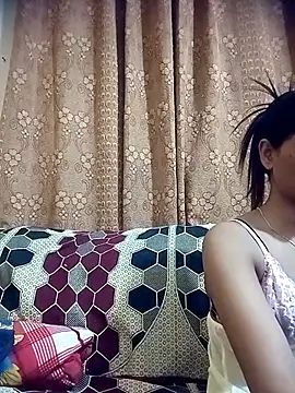 Snapshot of Radhika_01 chatting on May 2, 2026, 6:57 pm Radhika 01 online show from May 2, 2026, 6:57 pm