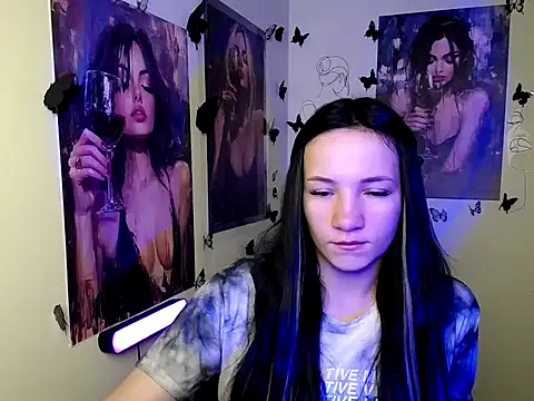 Em7MaA online show from September 30, 2025, 5:57 am