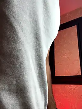 Mister Obsession online show from September 17, 2025, 6:43 pm