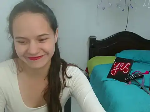 Snapshot of yarafuckass chatting on February 2, 2026, 8:08 pm yarafuckass online show from February 2, 2026, 8:08 pm