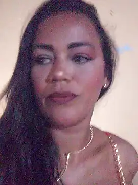 afroditaligh online show from October 7, 2025, 12:17 pm