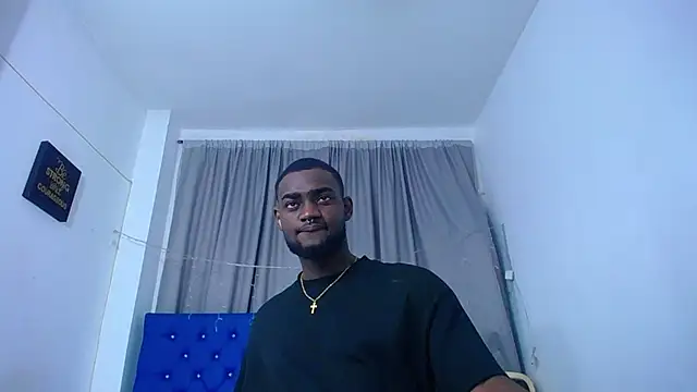 eebony stallion online show from November 7, 2025, 3:22 am