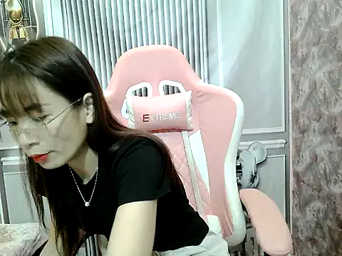 Suzy888 online show from September 25, 2025, 2:17 am