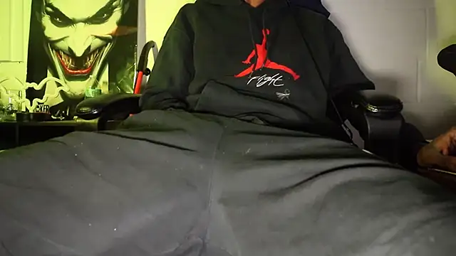 Snapshot of zaddytrey chatting on February 25, 2026, 12:55 am zaddytrey online show from February 25, 2026, 12:55 am