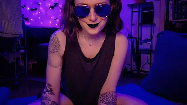 mistressannafoxx online show from April 21, 2026, 12:12 am