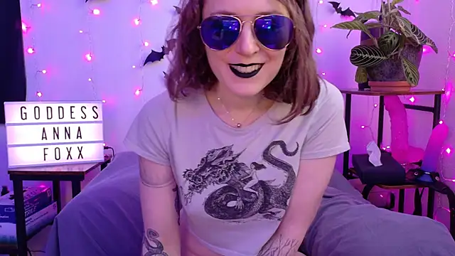 mistressannafoxx online show from March 13, 2026, 9:09 pm