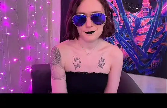 mistressannafoxx online show from September 14, 2025, 1:06 am