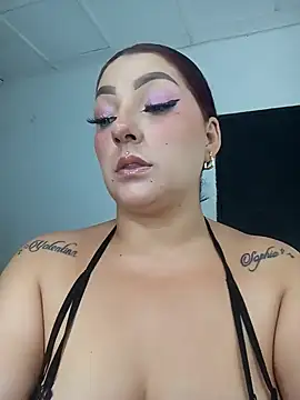 Victoriia-69 online show from September 14, 2025, 12:33 am