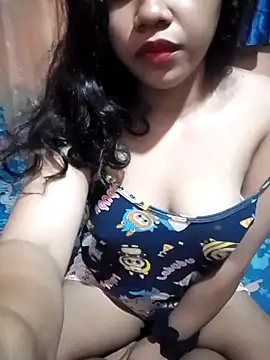 hotmomma8 online show from July 12, 2026, 6:53 pm
