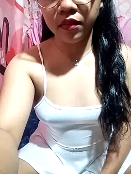 hotmomma8 online show from March 27, 2026, 1:56 pm