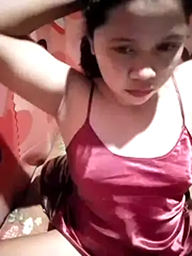 hotmomma8 online show from February 11, 2026, 2:39 pm