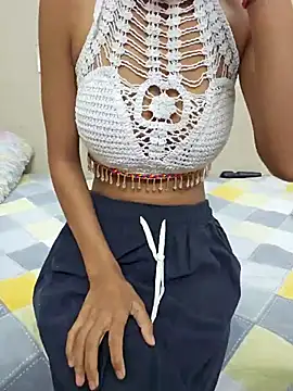 SchoolGirl Sona online show from November 28, 2025, 12:33 am