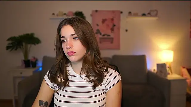 kissie cat online show from January 8, 2026, 2:23 pm